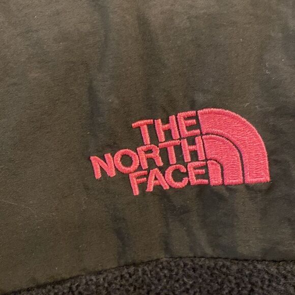 The North Face Breast Cancer Awareness Denali Polartec Jacket. Size Small - Picture 6 of 10